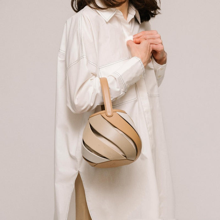 Cylindrical Contrast Portable Diamond Bucket Bag - Lovin’ The Beauty